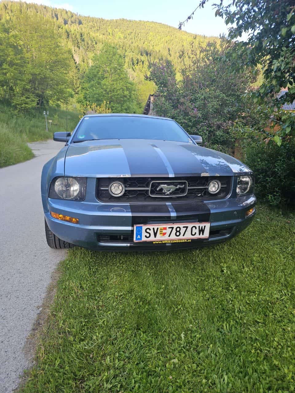 Ford Mustang V6 Coupe